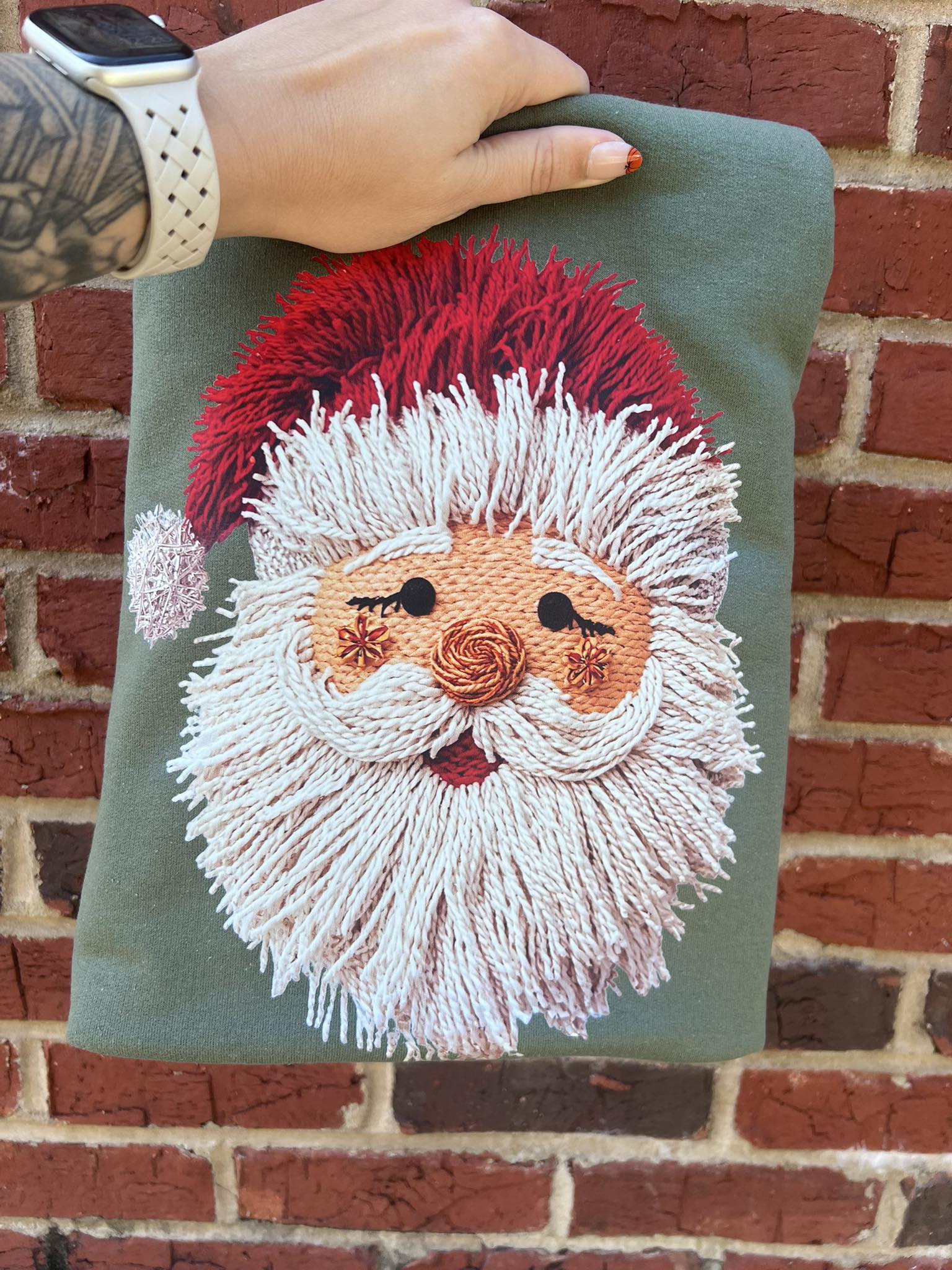 Faux Yarn STRING SANTA on Military Green