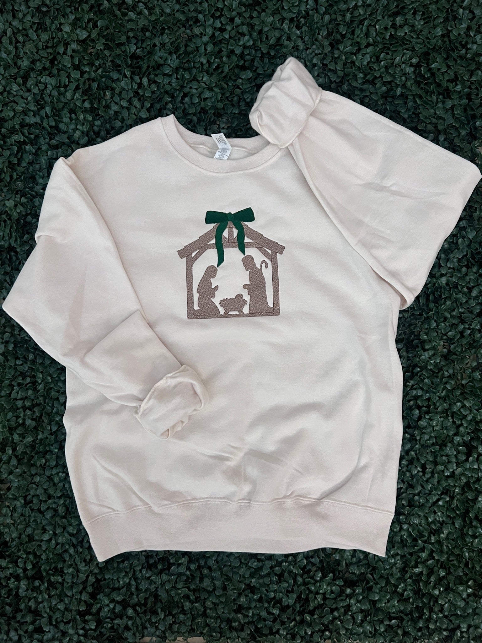 EMBROIDERED: Nativity on Cream