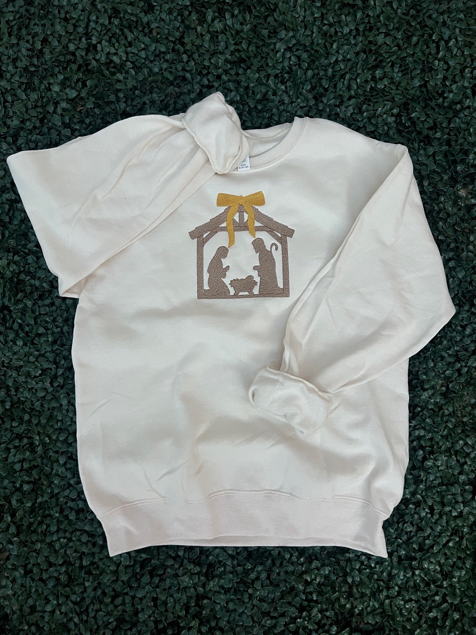 EMBROIDERED: Nativity on Cream