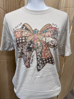 Load image into Gallery viewer, God Is Within Her Patchwork Bow on Sand
