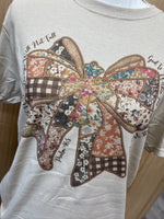 Load image into Gallery viewer, God Is Within Her Patchwork Bow on Sand
