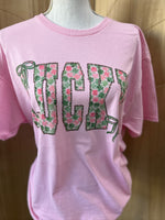 Load image into Gallery viewer, Pink and Green Shamrock Print LUCKY on Pink
