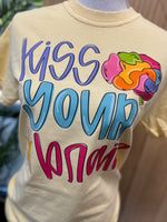 Load image into Gallery viewer, Kiss Your Brain on Comfort Colors (Shown on Butter)
