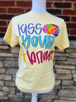 Load image into Gallery viewer, Kiss Your Brain on Comfort Colors (Shown on Butter)
