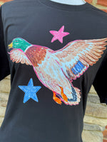 Load image into Gallery viewer, Front/Back I'll Fly Away Duck on Beach Wash Black
